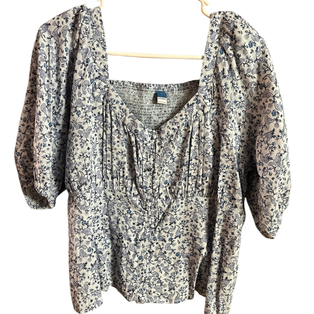 Floral Blue and White Women's Top